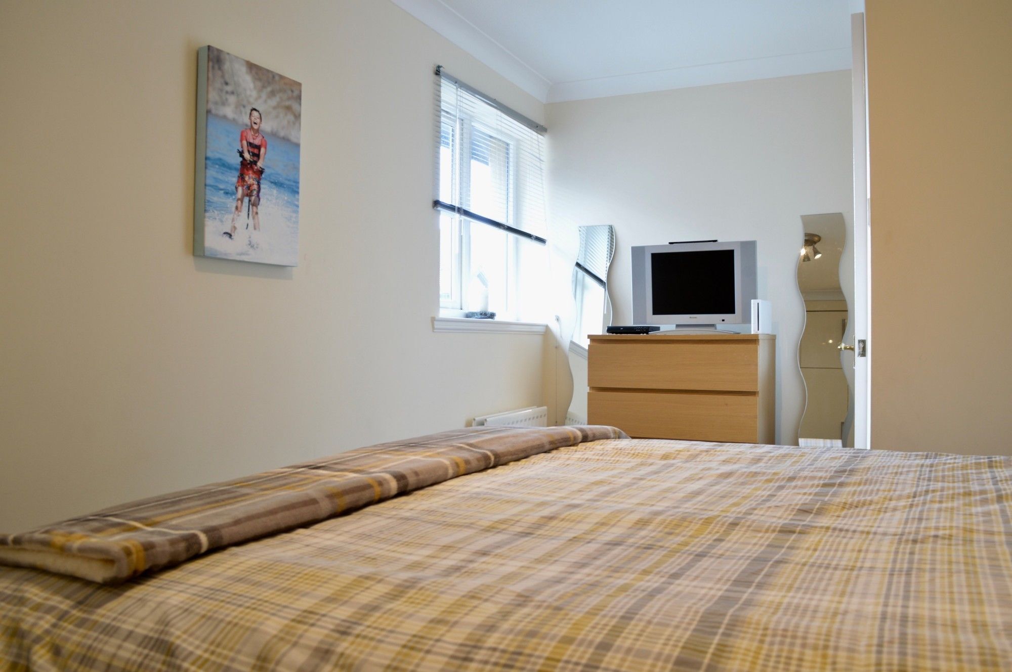2 Bedroom Flat Near Murrayfield Stadium Edinburgh Exterior photo